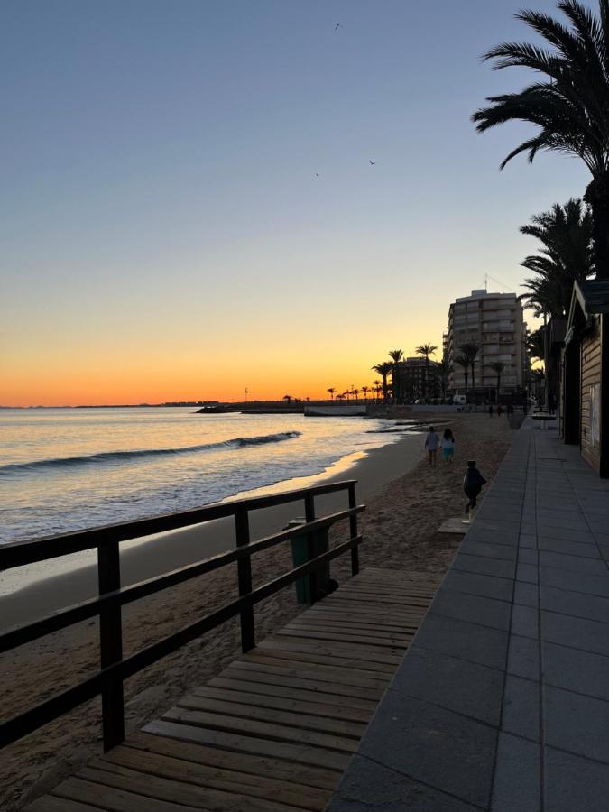 Villa Torrevieja Luaran gambar